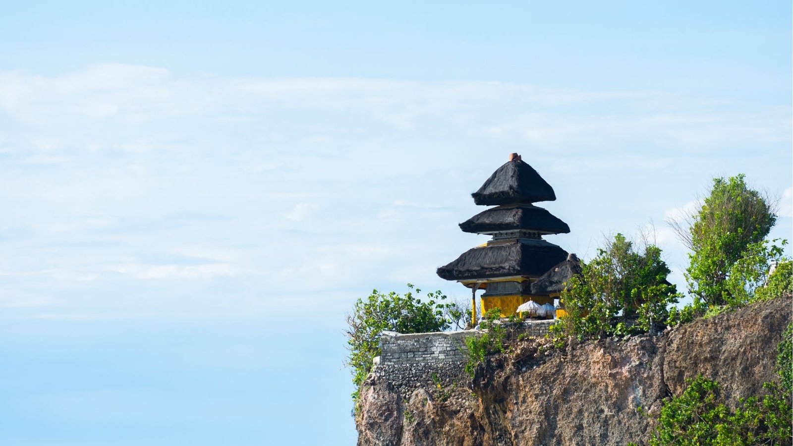 uluwatu temple
