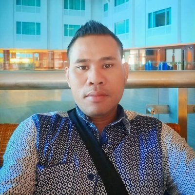 About_Us_Team_Leader_Square